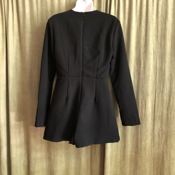 New ๐ฏDO&BE Stunning Military Buttoned Black Romper - Picture 2 of 8